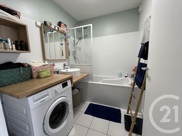 Appartement T2 à louer - 2 pièces - 43.43 m2 - LES SABLES D OLONNE - 85 - PAYS-DE-LOIRE - Century 21 Bleu Marine