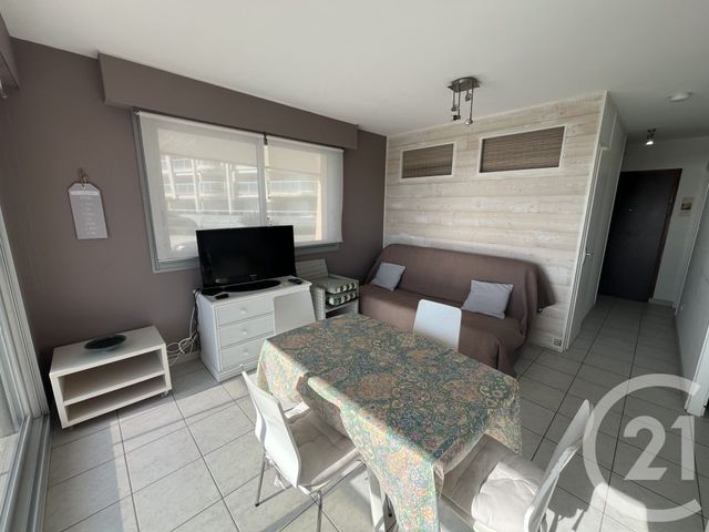 Appartement F1 bis à louer - 2 pièces - 29.78 m2 - LES SABLES D OLONNE - 85 - PAYS-DE-LOIRE - Century 21 Bleu Marine
