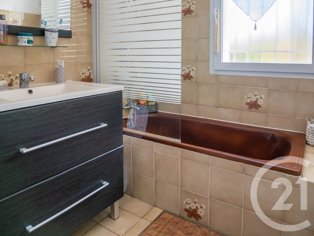 maison à vendre - 5 pièces - 89.0 m2 - STE FOY - 85 - PAYS-DE-LOIRE - Century 21 Bleu Marine