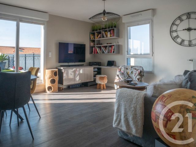 Appartement F4 à vendre - 4 pièces - 79.5 m2 - OLONNE SUR MER - 85 - PAYS-DE-LOIRE - Century 21 Bleu Marine