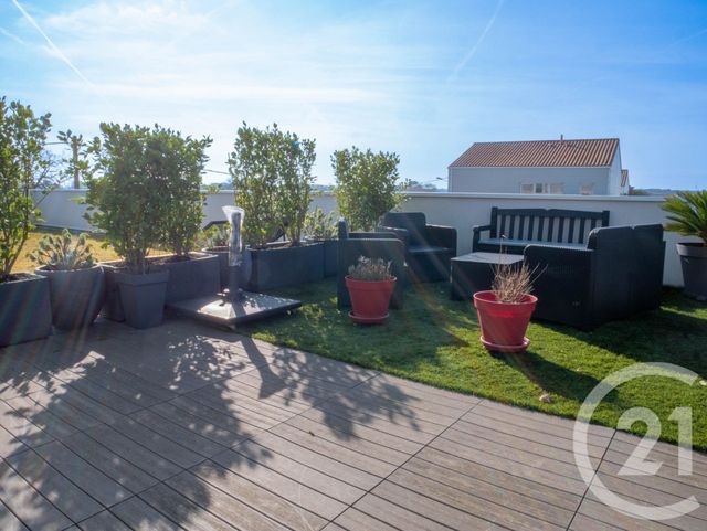 Appartement F4 à vendre - 4 pièces - 79.5 m2 - OLONNE SUR MER - 85 - PAYS-DE-LOIRE - Century 21 Bleu Marine