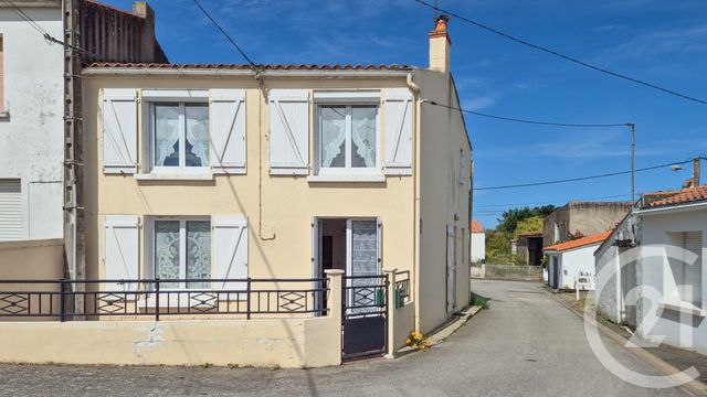 Afficher la photo en grand maison à vendre - 1 pièce - 81.25 m2 - OLONNE SUR MER - 85 - PAYS-DE-LOIRE - Century 21 Bleu Marine