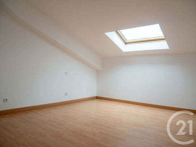 Appartement Duplex à vendre - 3 pièces - 73.11 m2 - OLONNE SUR MER - 85 - PAYS-DE-LOIRE - Century 21 Bleu Marine