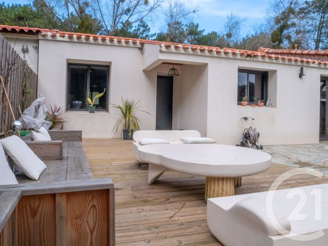 maison à vendre - 3 pièces - 107.4 m2 - OLONNE SUR MER - 85 - PAYS-DE-LOIRE - Century 21 Bleu Marine