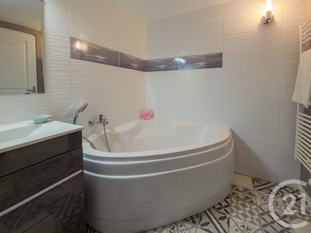 maison à vendre - 6 pièces - 142.4 m2 - OLONNE SUR MER - 85 - PAYS-DE-LOIRE - Century 21 Bleu Marine