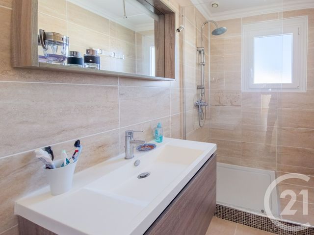 maison à vendre - 6 pièces - 142.4 m2 - OLONNE SUR MER - 85 - PAYS-DE-LOIRE - Century 21 Bleu Marine