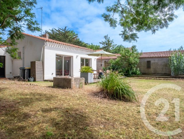 maison à vendre - 10 pièces - 194.73 m2 - OLONNE SUR MER - 85 - PAYS-DE-LOIRE - Century 21 Bleu Marine