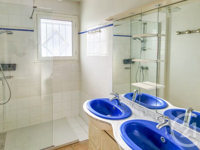 Appartement T3 à vendre - 3 pièces - 64.3 m2 - LES SABLES D OLONNE - 85 - PAYS-DE-LOIRE - Century 21 Bleu Marine