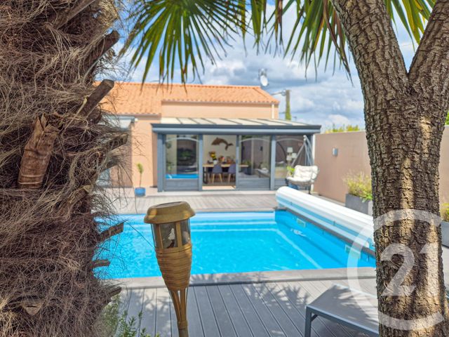 maison à vendre - 5 pièces - 163.82 m2 - OLONNE SUR MER - 85 - PAYS-DE-LOIRE - Century 21 Bleu Marine