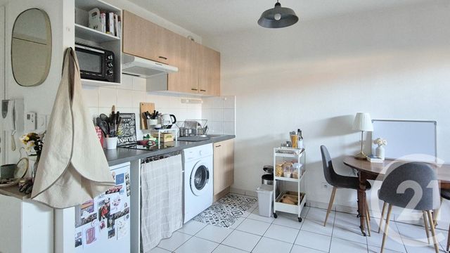 Appartement T2 à vendre - 2 pièces - 40.95 m2 - OLONNE SUR MER - 85 - PAYS-DE-LOIRE - Century 21 Bleu Marine