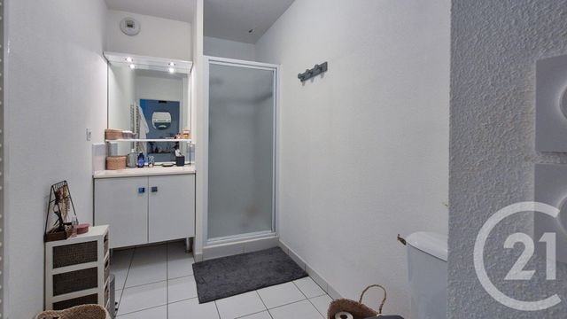 Appartement T2 à vendre - 2 pièces - 40.95 m2 - OLONNE SUR MER - 85 - PAYS-DE-LOIRE - Century 21 Bleu Marine