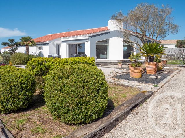 maison à vendre - 5 pièces - 135.2 m2 - L ILE D OLONNE - 85 - PAYS-DE-LOIRE - Century 21 Bleu Marine