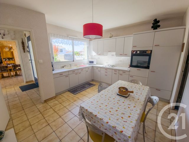 maison à vendre - 4 pièces - 115.82 m2 - OLONNE SUR MER - 85 - PAYS-DE-LOIRE - Century 21 Bleu Marine