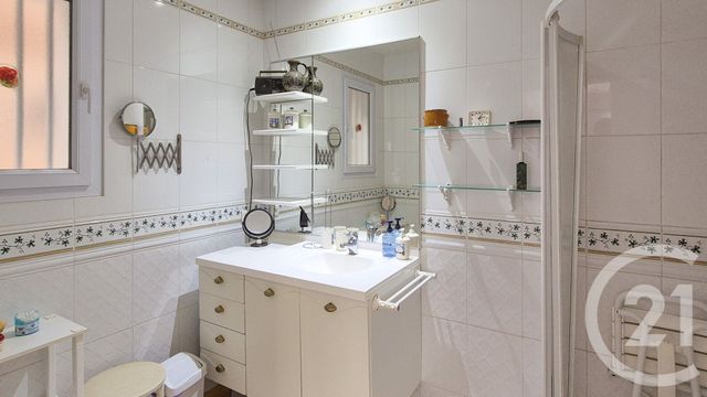 maison à vendre - 5 pièces - 153.48 m2 - OLONNE SUR MER - 85 - PAYS-DE-LOIRE - Century 21 Bleu Marine