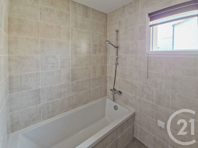 maison à vendre - 6 pièces - 138.0 m2 - OLONNE SUR MER - 85 - PAYS-DE-LOIRE - Century 21 Bleu Marine