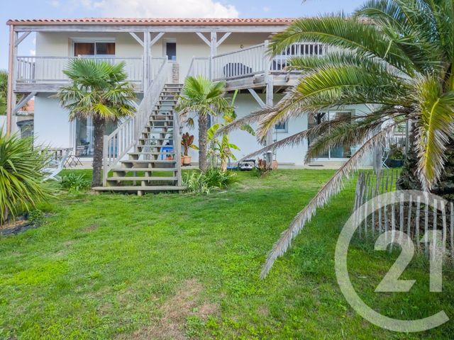 maison à vendre - 6 pièces - 180.21 m2 - OLONNE SUR MER - 85 - PAYS-DE-LOIRE - Century 21 Bleu Marine