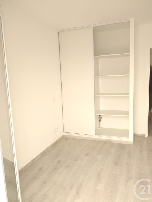 Appartement T3 à louer - 3 pièces - 61.25 m2 - OLONNE SUR MER - 85 - PAYS-DE-LOIRE - Century 21 Bleu Marine