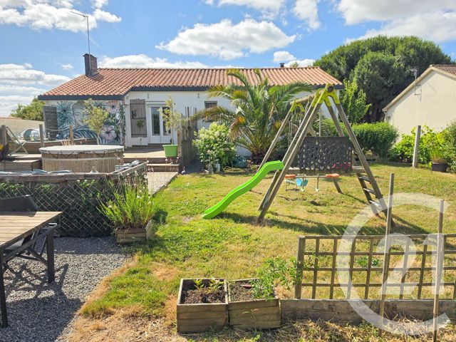 maison à vendre - 7 pièces - 105.3 m2 - ST MATHURIN - 85 - PAYS-DE-LOIRE - Century 21 Bleu Marine