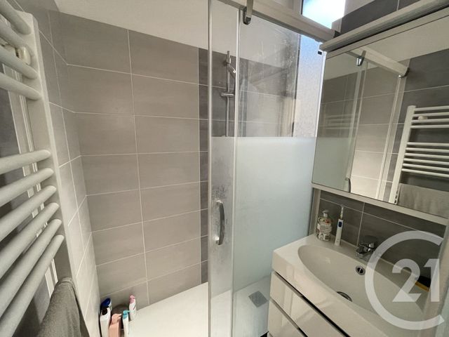 Appartement T2 à louer - 2 pièces - 38.48 m2 - LES SABLES D OLONNE - 85 - PAYS-DE-LOIRE - Century 21 Bleu Marine