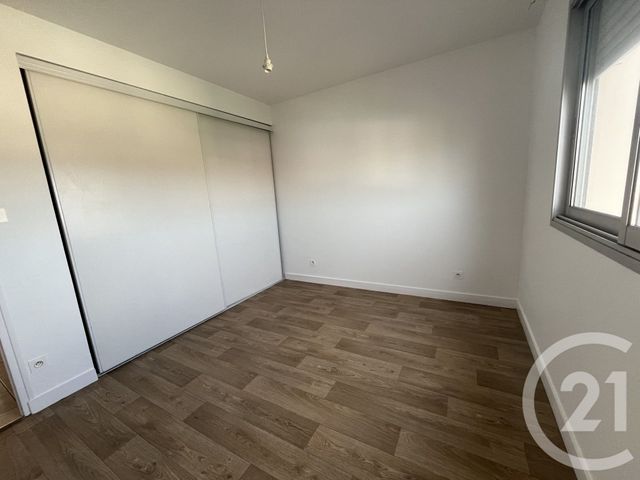 Appartement T3 à louer - 3 pièces - 54.43 m2 - LES SABLES D OLONNE - 85 - PAYS-DE-LOIRE - Century 21 Bleu Marine