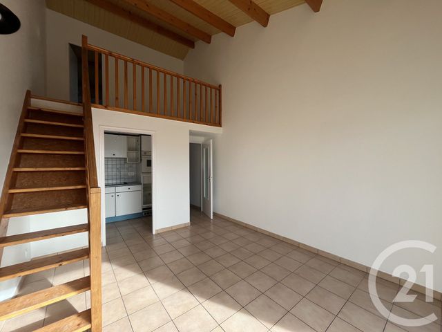 Appartement T3 à louer - 3 pièces - 54.43 m2 - LES SABLES D OLONNE - 85 - PAYS-DE-LOIRE - Century 21 Bleu Marine