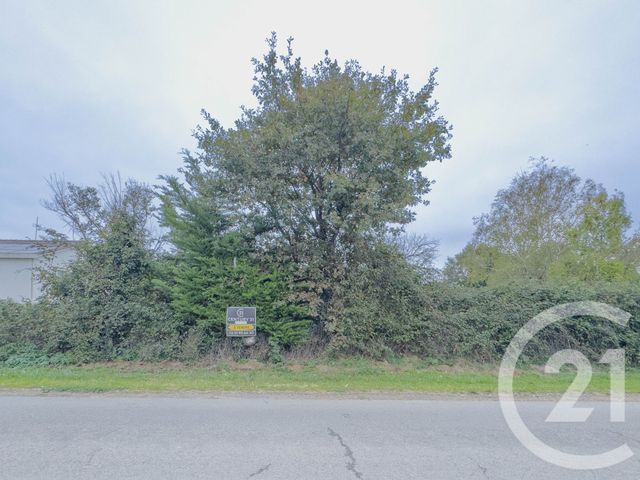 Afficher la photo en grand terrain à vendre - 1153.0 m2 - ST MATHURIN - 85 - PAYS-DE-LOIRE - Century 21 Bleu Marine