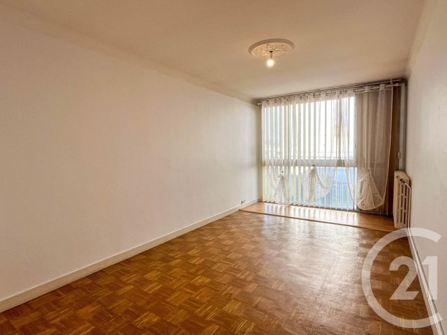 Appartement T4 à louer - 4 pièces - 96.06 m2 - LES SABLES D OLONNE - 85 - PAYS-DE-LOIRE - Century 21 Bleu Marine