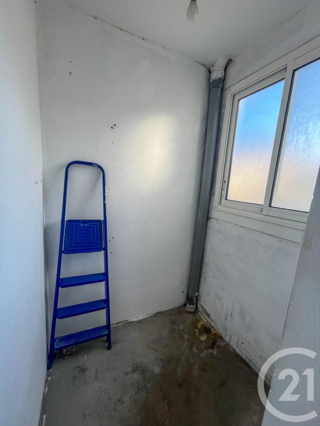 Appartement T4 à louer - 4 pièces - 96.06 m2 - LES SABLES D OLONNE - 85 - PAYS-DE-LOIRE - Century 21 Bleu Marine