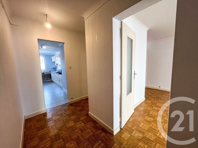 Appartement T4 à louer - 4 pièces - 96.06 m2 - LES SABLES D OLONNE - 85 - PAYS-DE-LOIRE - Century 21 Bleu Marine