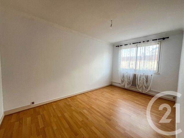 Appartement T4 à louer - 4 pièces - 96.06 m2 - LES SABLES D OLONNE - 85 - PAYS-DE-LOIRE - Century 21 Bleu Marine