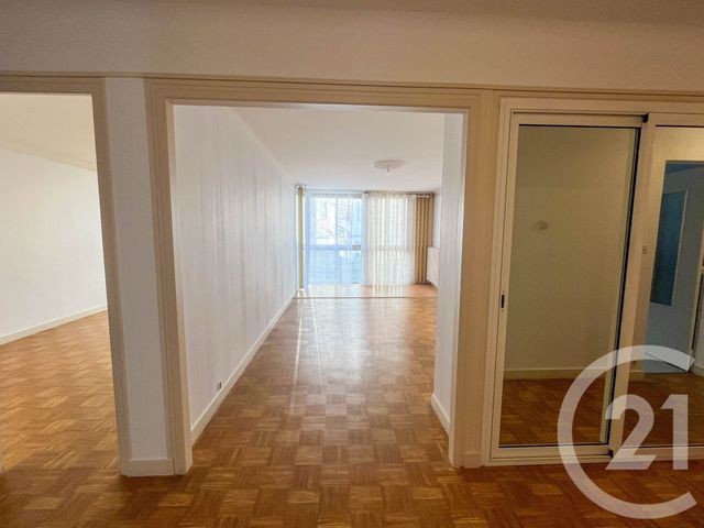 Appartement T4 à louer - 4 pièces - 96.06 m2 - LES SABLES D OLONNE - 85 - PAYS-DE-LOIRE - Century 21 Bleu Marine