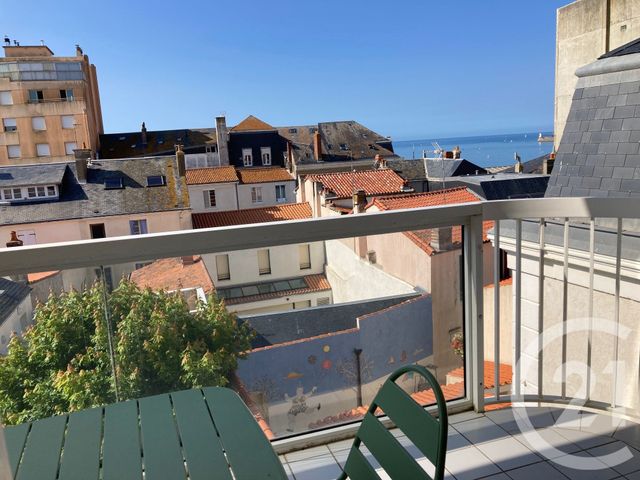 Appartement T3 à louer - 3 pièces - 56.5 m2 - LES SABLES D OLONNE - 85 - PAYS-DE-LOIRE - Century 21 Bleu Marine