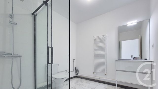 Afficher la photo en grand Appartement T4 à louer - 4 pièces - 86.34 m2 - OLONNE SUR MER - 85 - PAYS-DE-LOIRE - Century 21 Bleu Marine