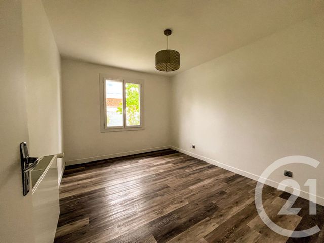 maison à louer - 3 pièces - 85.05 m2 - OLONNE SUR MER - 85 - PAYS-DE-LOIRE - Century 21 Bleu Marine