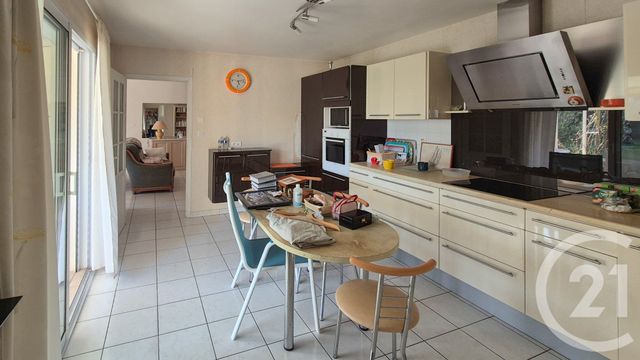 maison à vendre - 6 pièces - 123.52 m2 - OLONNE SUR MER - 85 - PAYS-DE-LOIRE - Century 21 Bleu Marine