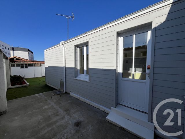 maison à louer - 3 pièces - 59.37 m2 - LES SABLES D OLONNE - 85 - PAYS-DE-LOIRE - Century 21 Bleu Marine