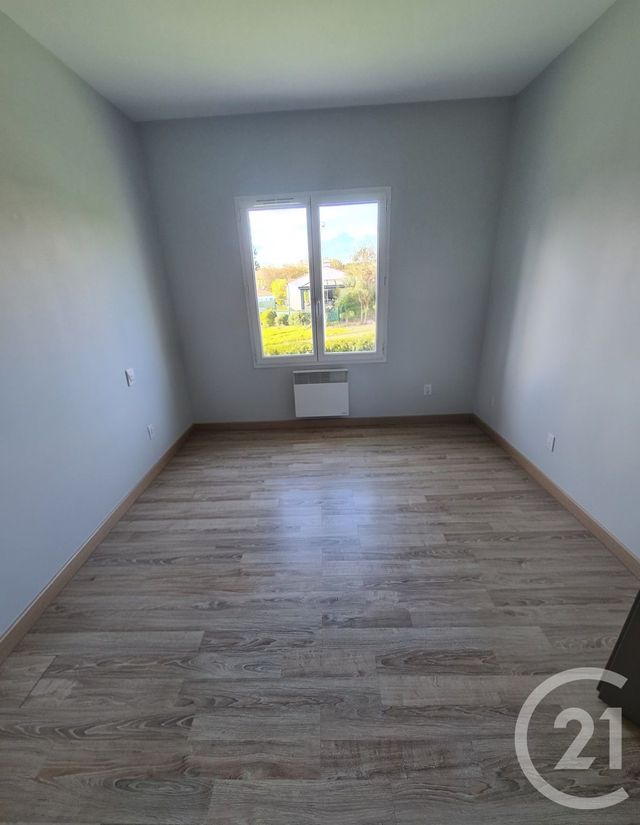 maison à louer - 4 pièces - 87.83 m2 - STE FOY - 85 - PAYS-DE-LOIRE - Century 21 Bleu Marine