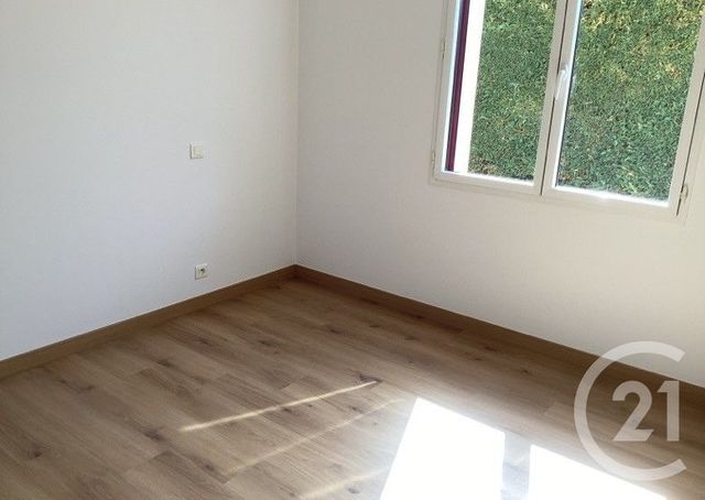 maison à louer - 4 pièces - 100.96 m2 - OLONNE SUR MER - 85 - PAYS-DE-LOIRE - Century 21 Bleu Marine