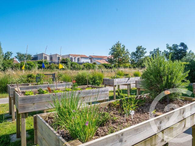 Appartement T2 à vendre - 2 pièces - 40.39 m2 - OLONNE SUR MER - 85 - PAYS-DE-LOIRE - Century 21 Bleu Marine