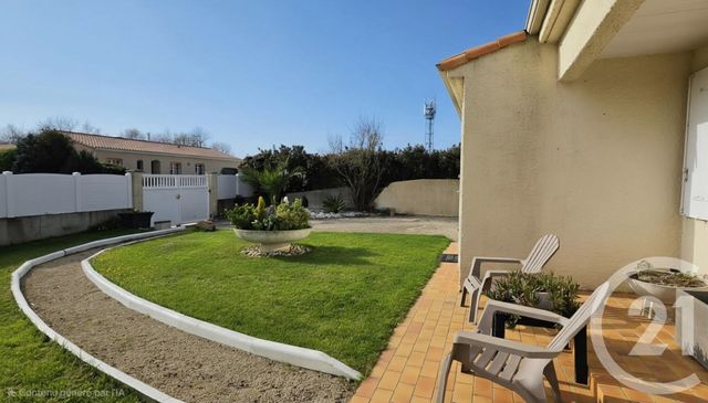 maison à vendre - 7 pièces - 153.95 m2 - VAIRE - 85 - PAYS-DE-LOIRE - Century 21 Bleu Marine