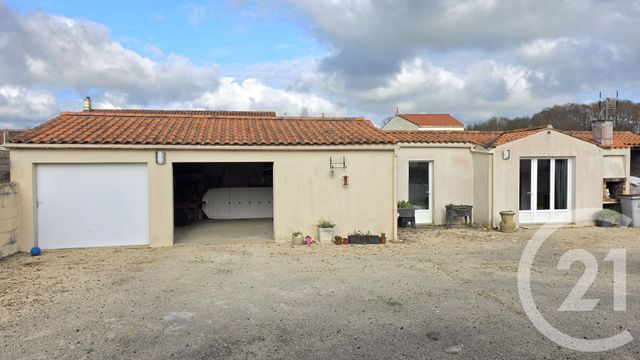 maison à vendre - 7 pièces - 153.95 m2 - VAIRE - 85 - PAYS-DE-LOIRE - Century 21 Bleu Marine