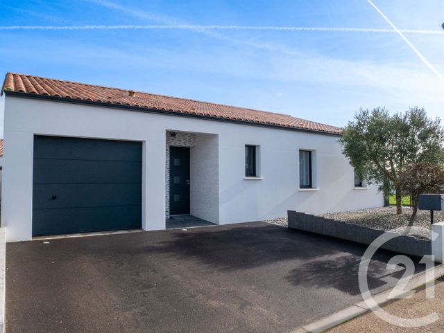 maison à vendre - 5 pièces - 112.07 m2 - VAIRE - 85 - PAYS-DE-LOIRE - Century 21 Bleu Marine