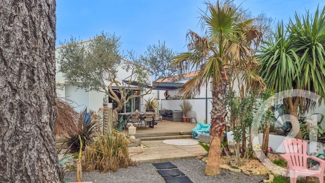maison à vendre - 4 pièces - 110.0 m2 - OLONNE SUR MER - 85 - PAYS-DE-LOIRE - Century 21 Bleu Marine