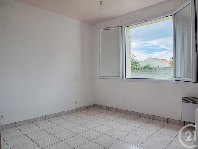 maison à louer - 4 pièces - 79.29 m2 - L ILE D OLONNE - 85 - PAYS-DE-LOIRE - Century 21 Bleu Marine