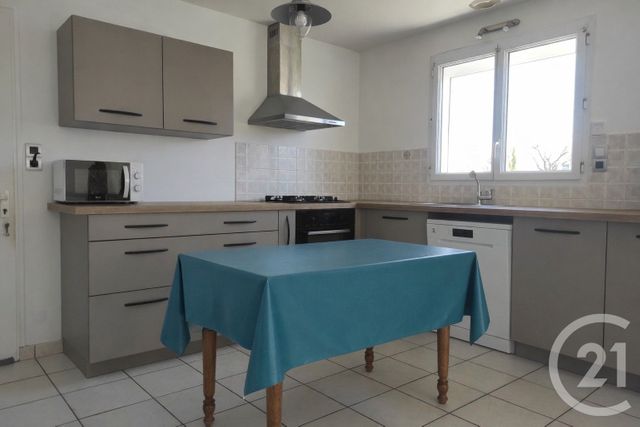 maison à louer - 4 pièces - 79.29 m2 - L ILE D OLONNE - 85 - PAYS-DE-LOIRE - Century 21 Bleu Marine