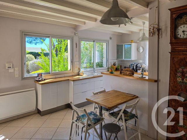 maison à vendre - 6 pièces - 179.1 m2 - OLONNE SUR MER - 85 - PAYS-DE-LOIRE - Century 21 Bleu Marine