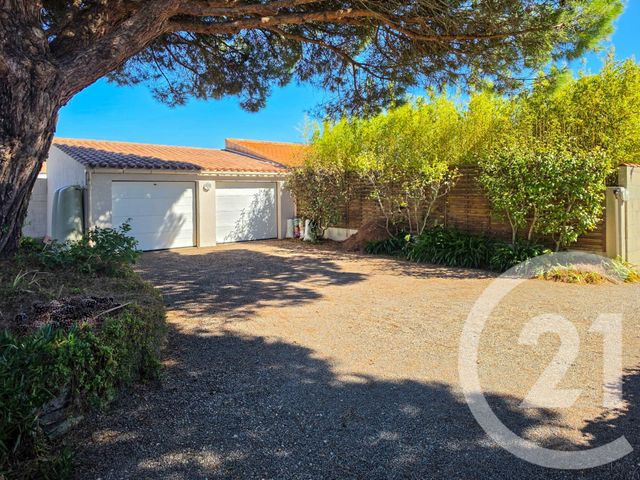 maison à vendre - 6 pièces - 179.1 m2 - OLONNE SUR MER - 85 - PAYS-DE-LOIRE - Century 21 Bleu Marine