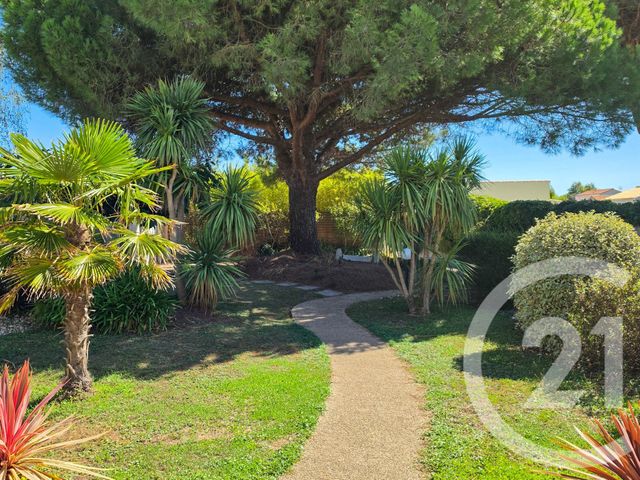 maison à vendre - 6 pièces - 179.1 m2 - OLONNE SUR MER - 85 - PAYS-DE-LOIRE - Century 21 Bleu Marine