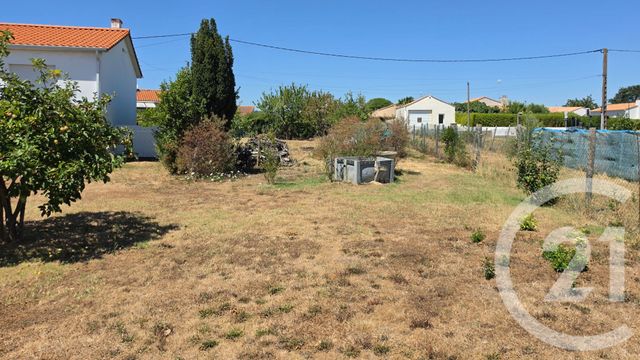 terrain à vendre - 616.0 m2 - OLONNE SUR MER - 85 - PAYS-DE-LOIRE - Century 21 Bleu Marine