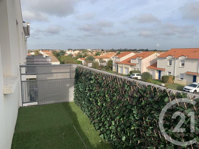 Appartement T2 à louer - 2 pièces - 45.2 m2 - CHATEAU D OLONNE - 85 - PAYS-DE-LOIRE - Century 21 Bleu Marine